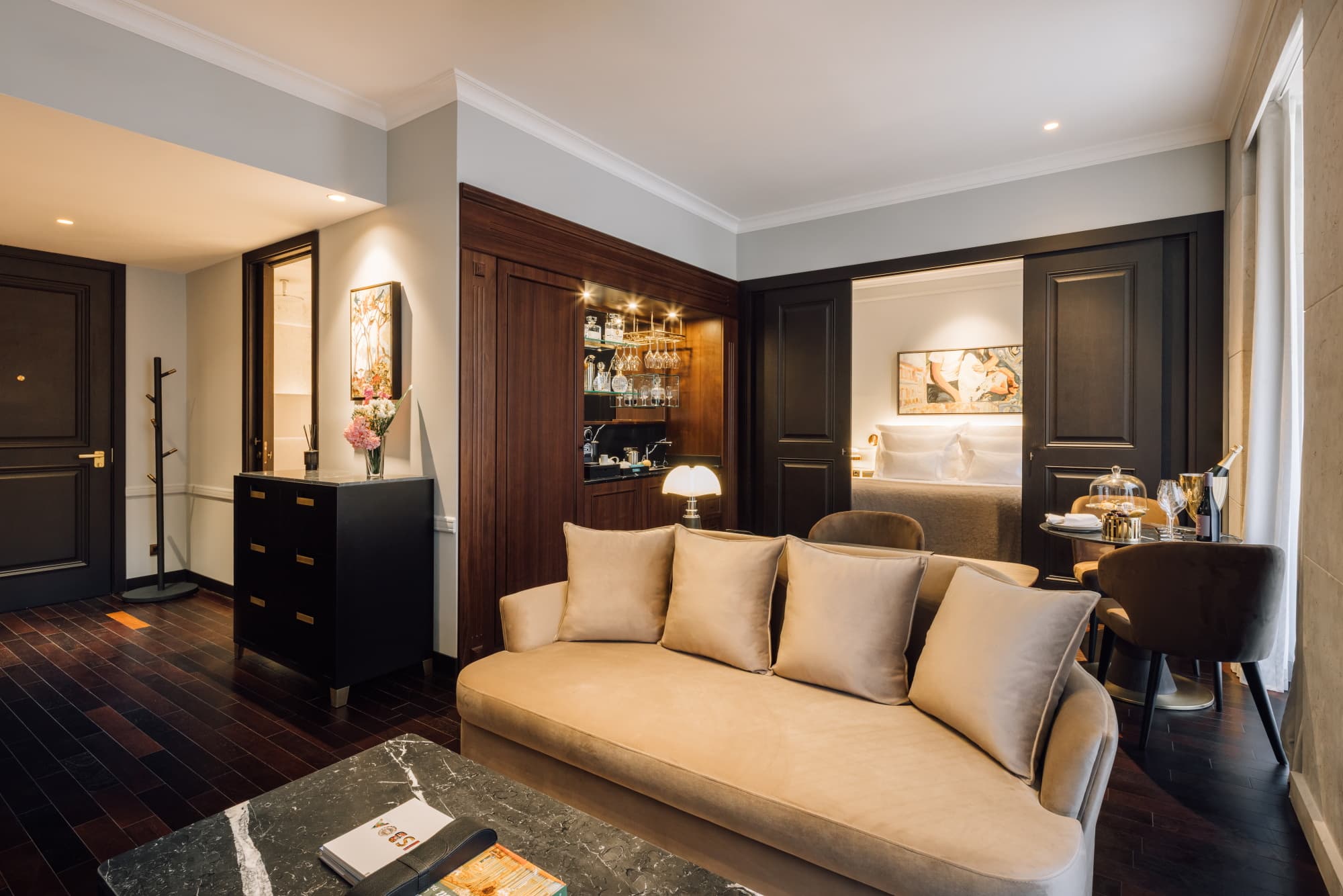 Mythicsana Grand Suite 1