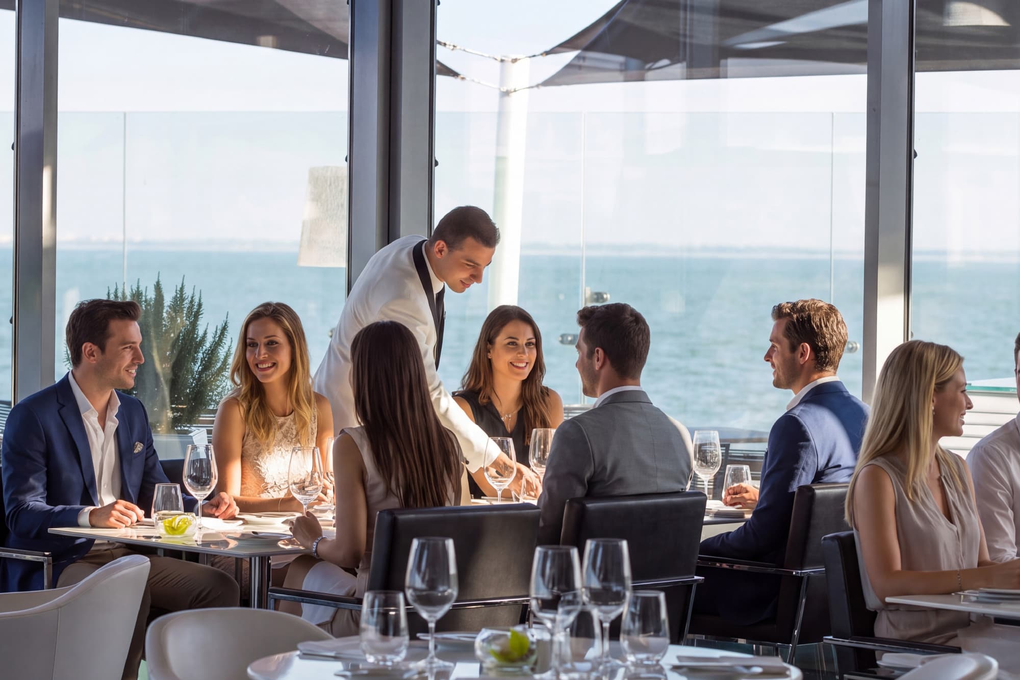 Almoços e brunches de Ano Novo a 1 de janeiro nos SANA Hotels