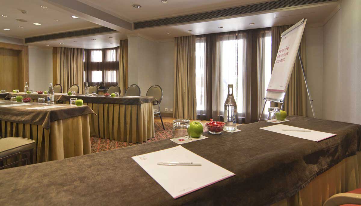 Private Meeting Room