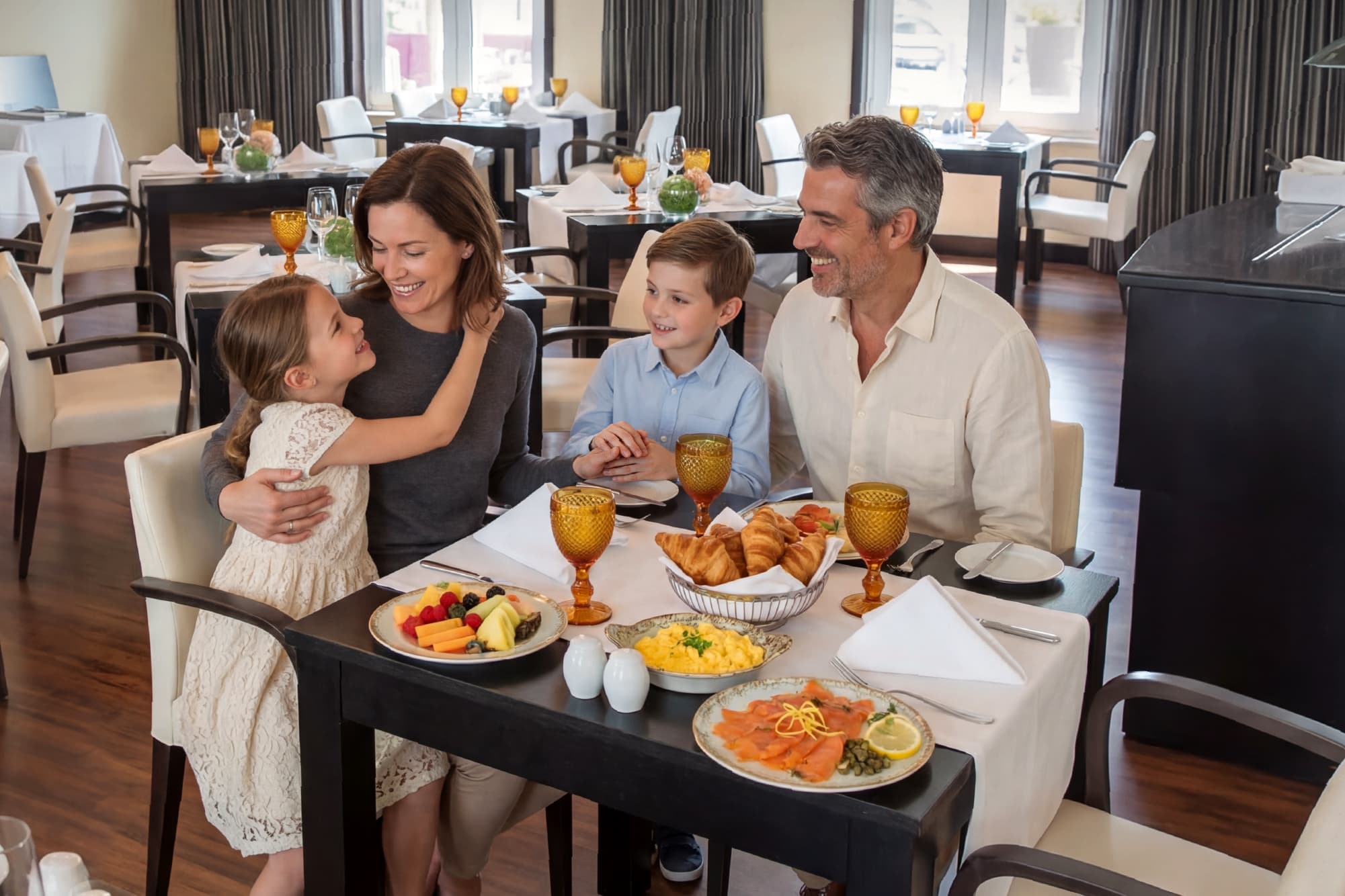 Dia Da Mae Hotel SANA Silver Coast