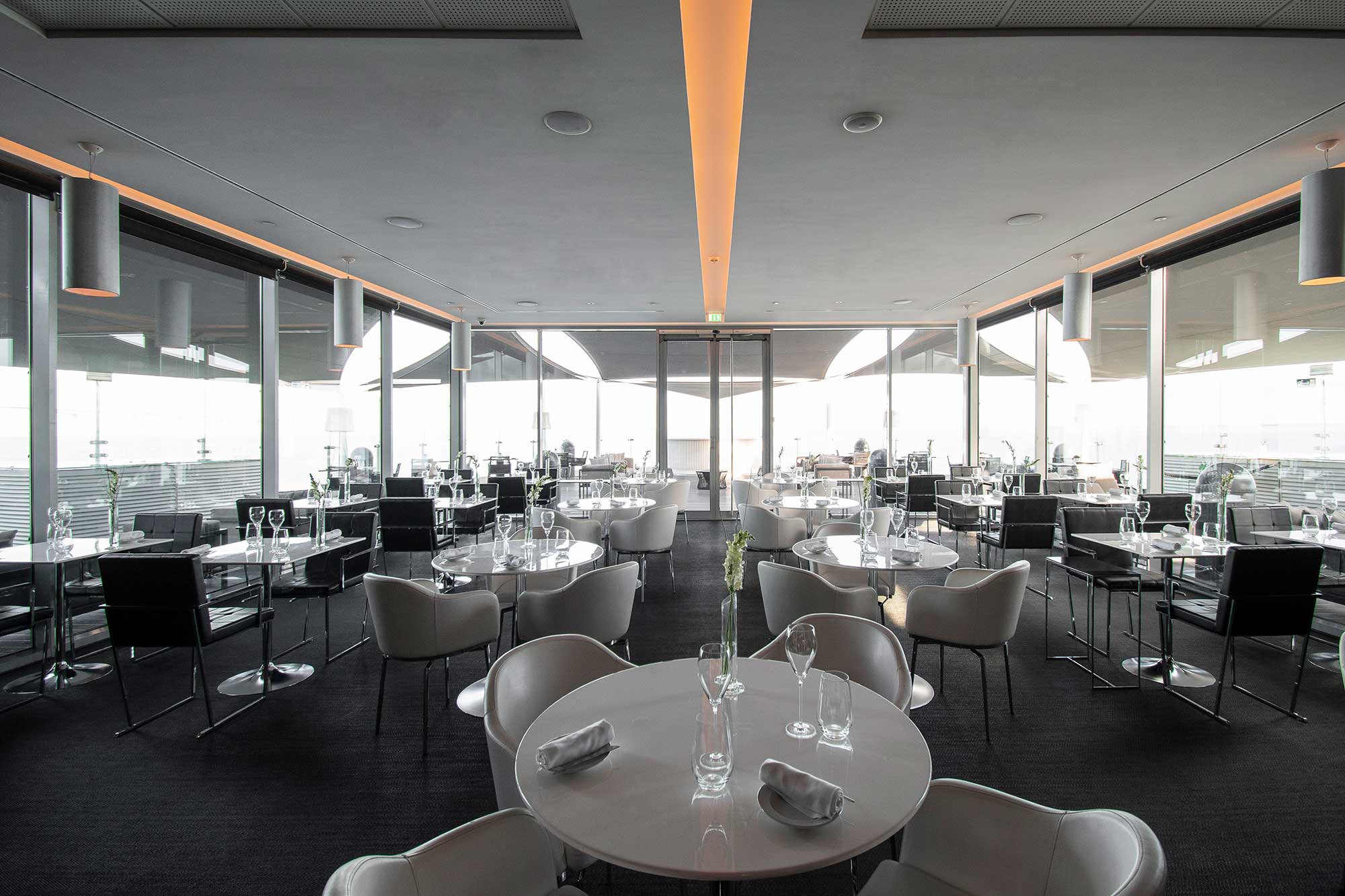 River Lounge