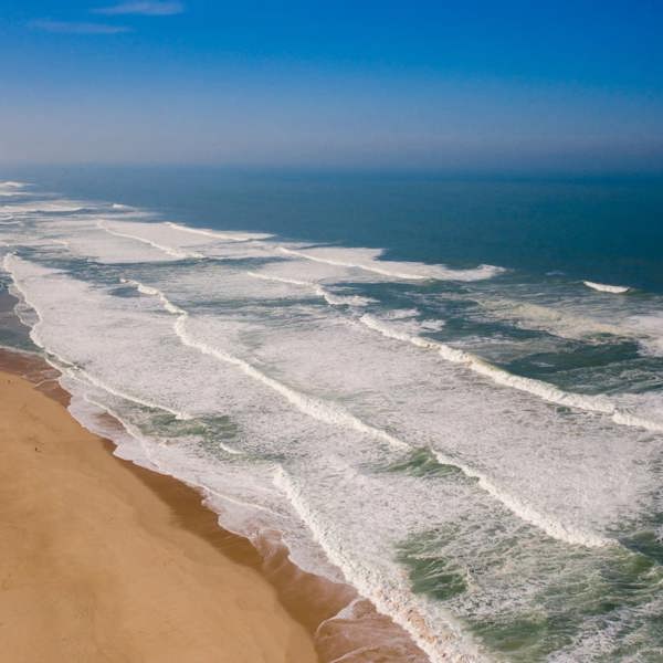 Foz do Arelho Lagoon Beach 