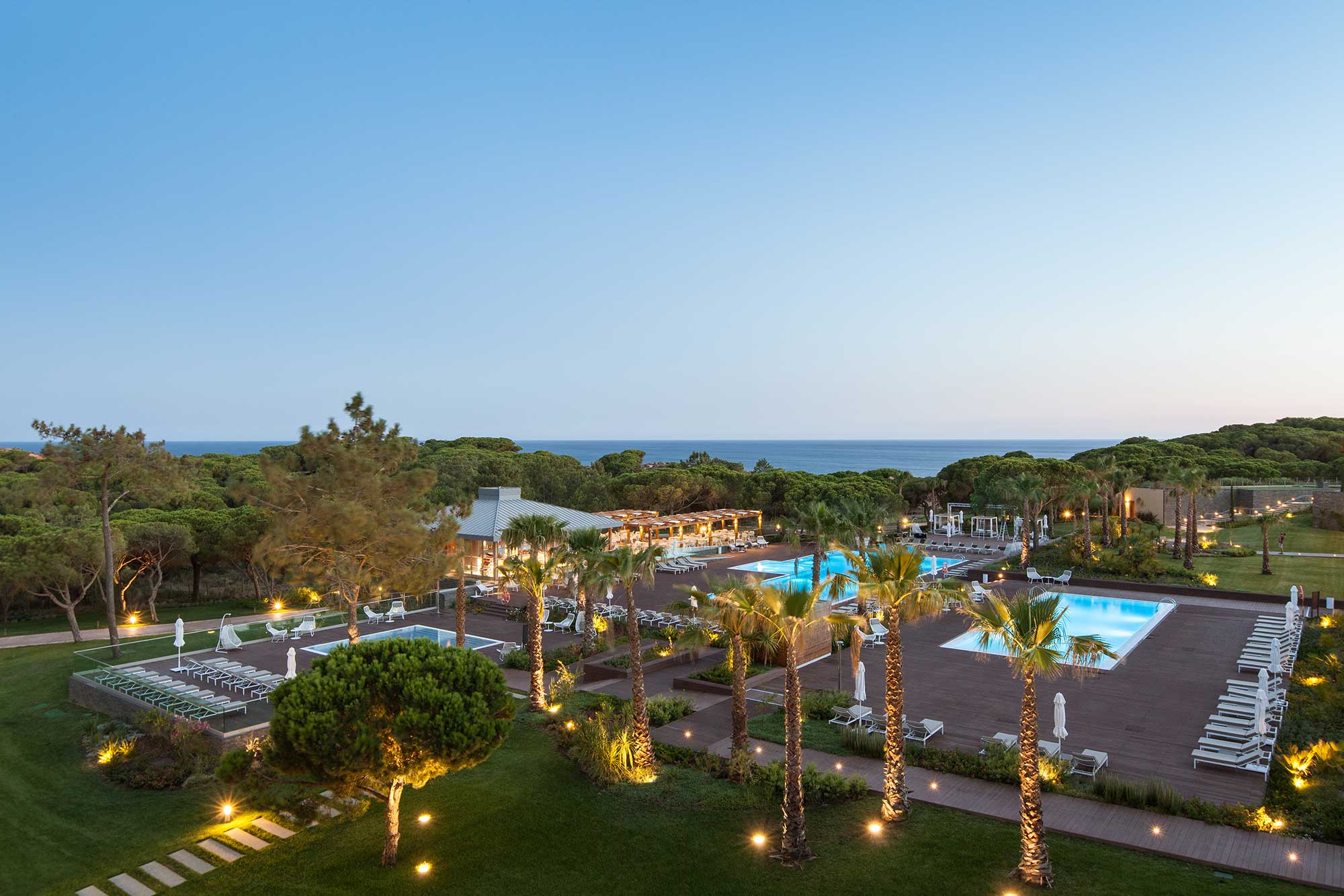 sanahotels.com logo