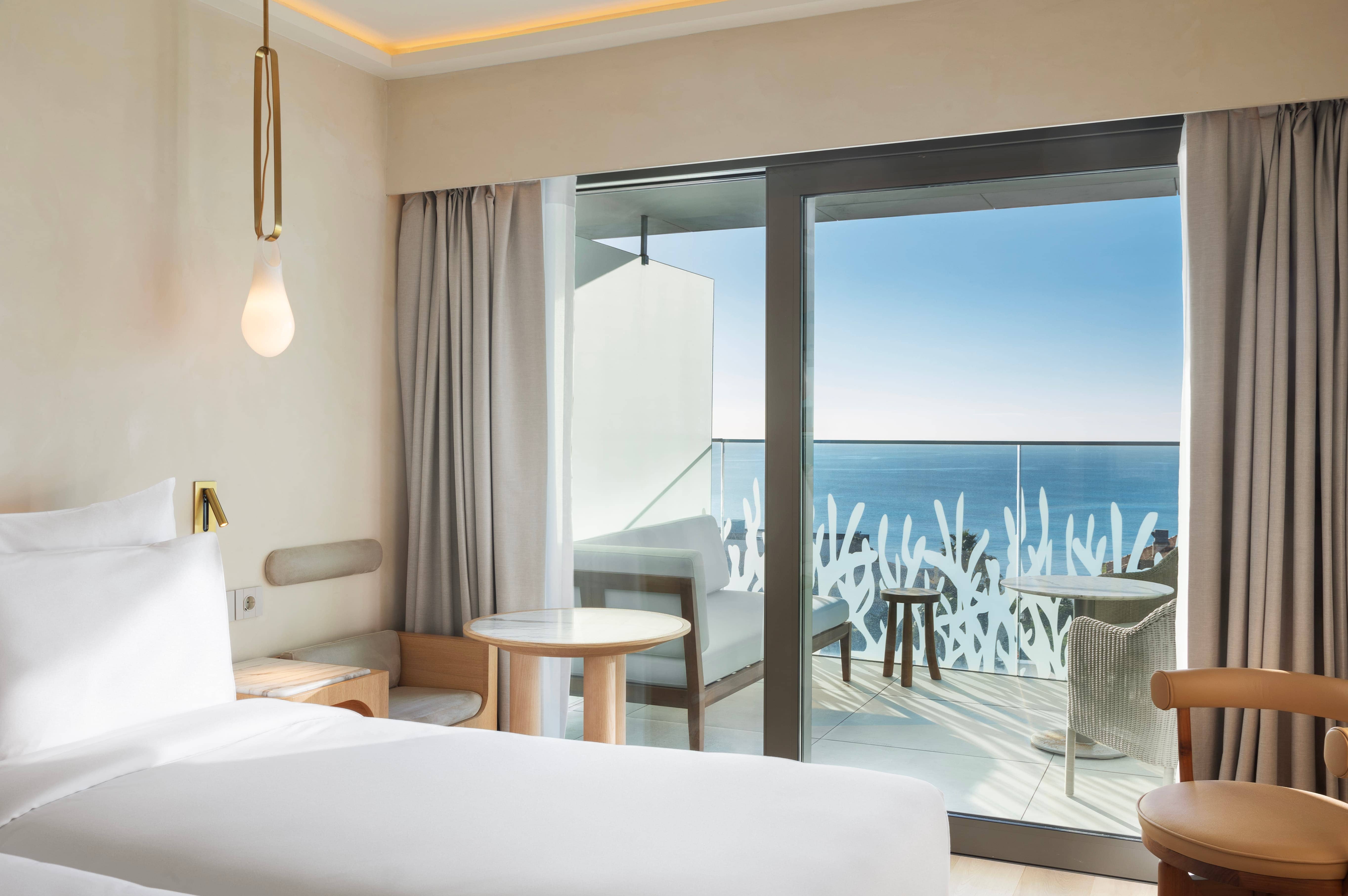 Zimmer Cool Full Ocean View