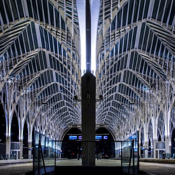 Oriente - Metro and Train Station