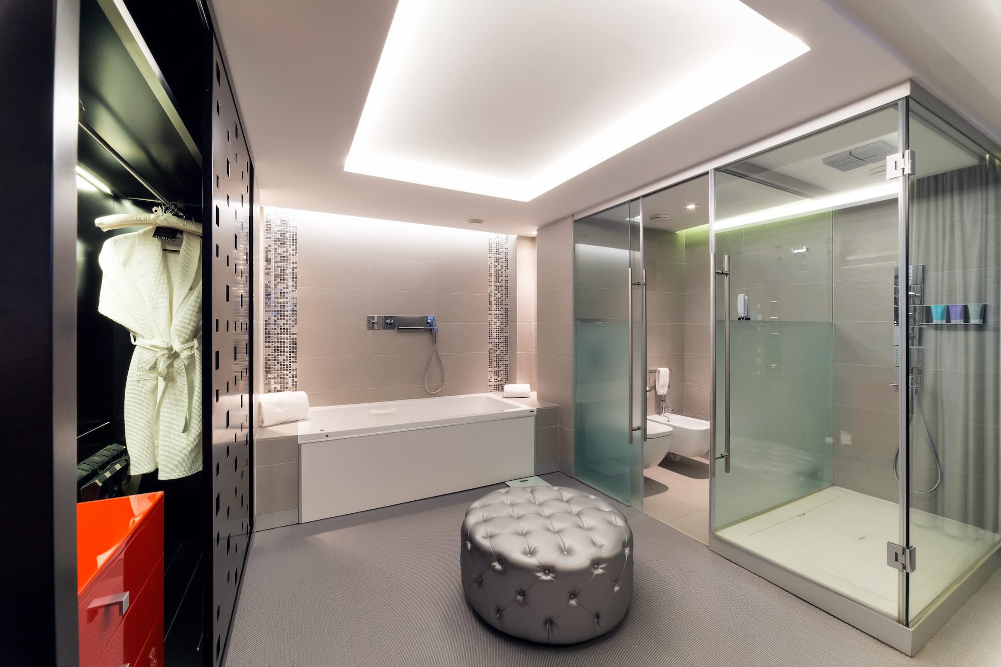 Suites