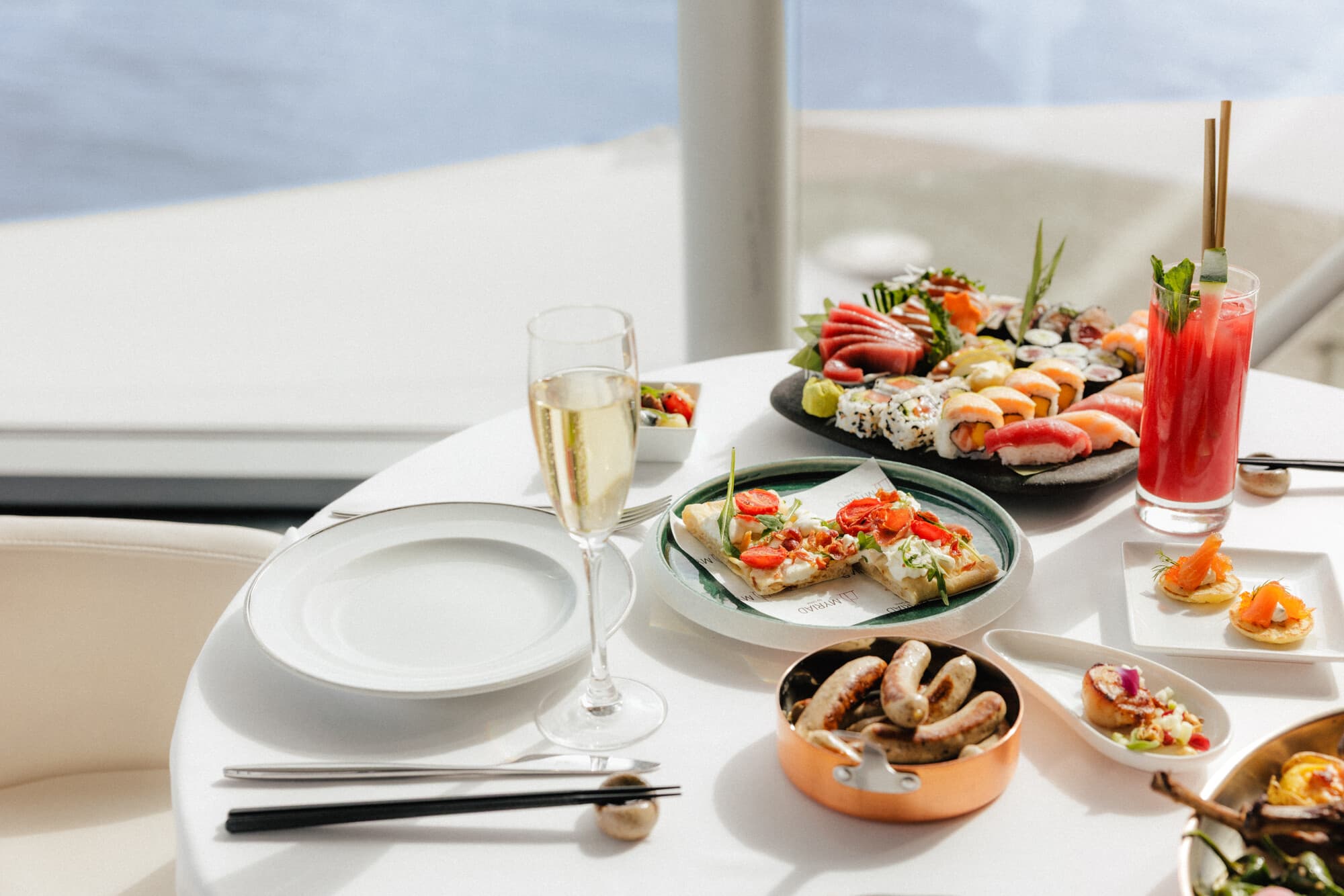 MYRIAD SUNDAY BRUNCH LISBOA Parque Das Nacoes