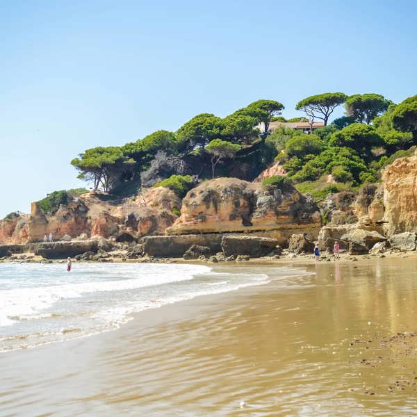 Praia de Olhos de Água